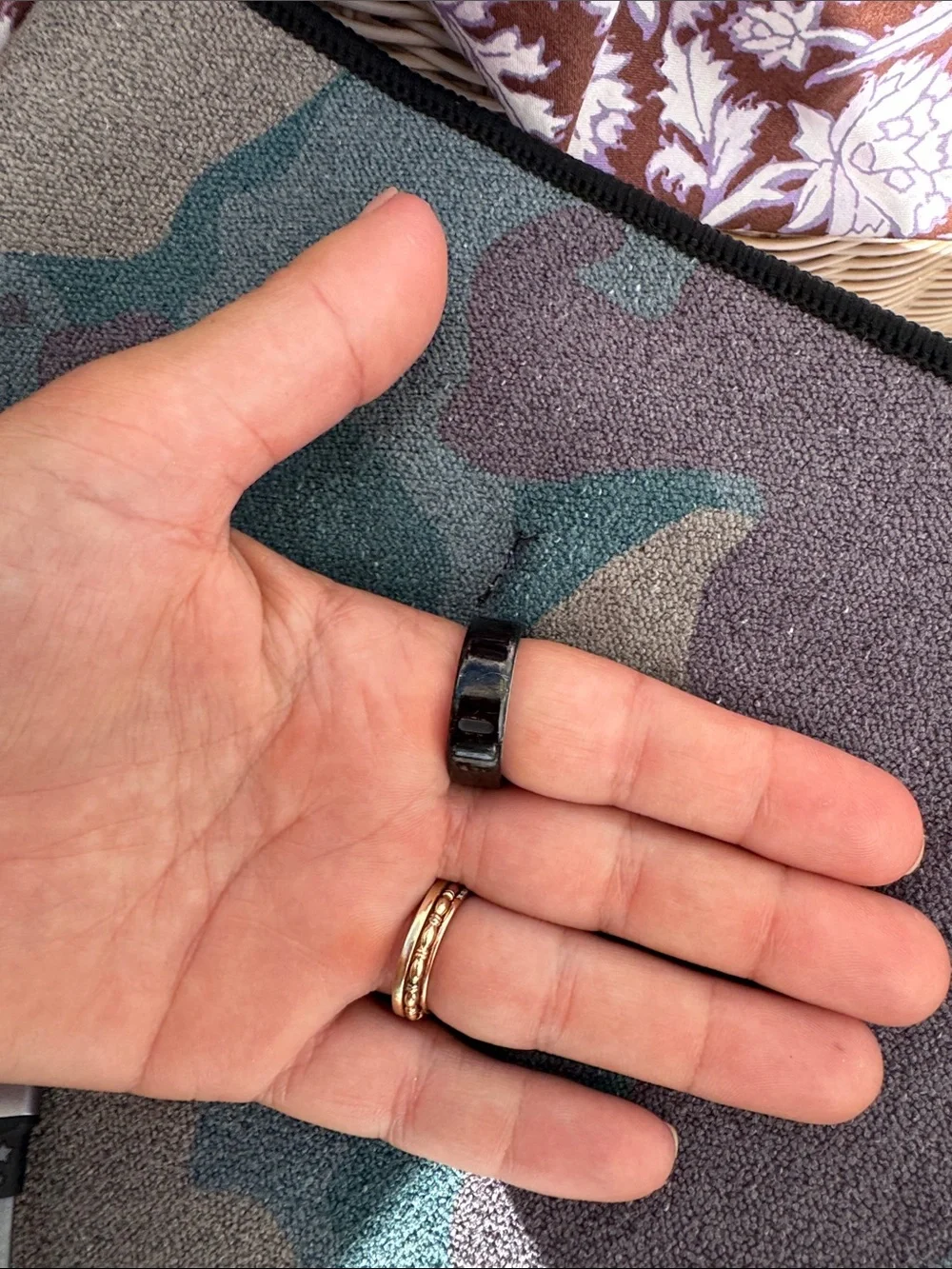 Oura ring 4 black